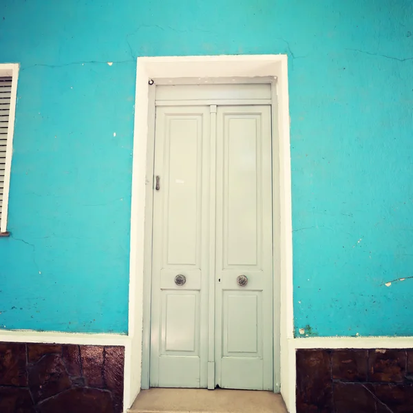 Sokak eski kapı — Stok fotoğraf