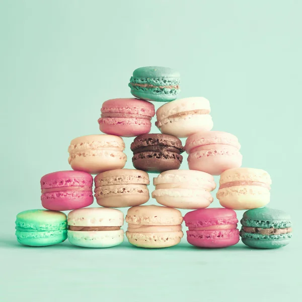 Słodkie i kolorowe francuski macaroons — Zdjęcie stockowe