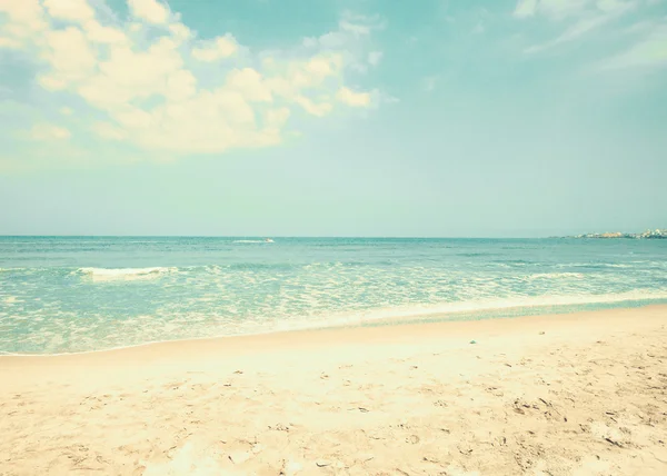 Turquoise retro beach — Stock Photo, Image