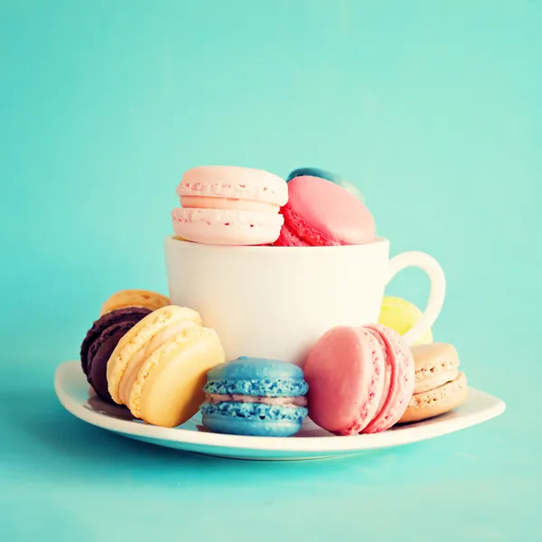 Macarons français doux et colorés — Photo