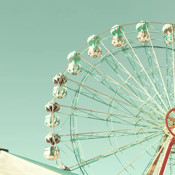 Винтажное колесо обозрения — стоковое фото