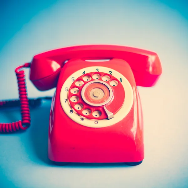 Telefono rosso retrò — Foto Stock