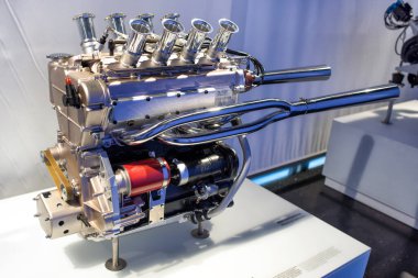 BMW Formula 2 yarış motoru M 10, 1966 - 1967 BMW Müzesi: Münih, Almanya - 14 Eylül 2018: 