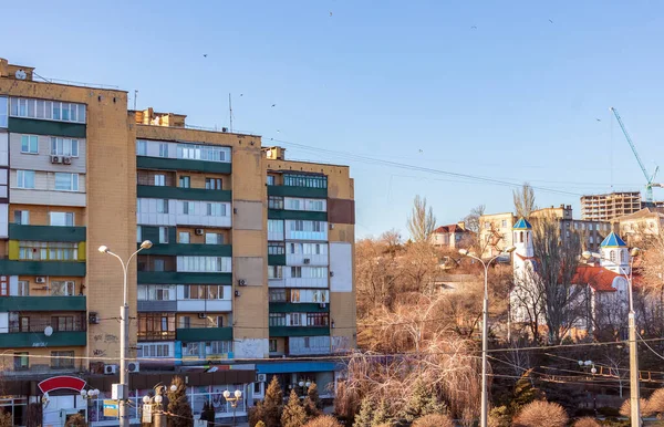 木偶城 乌克兰人 东贝斯 城市景观 一个多层建筑住宅区的顶部视图 图库图片