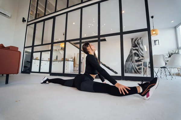 Side View Flexible Girl Exercising Yoga Pose Indoors Concept Yoga — Foto Stock