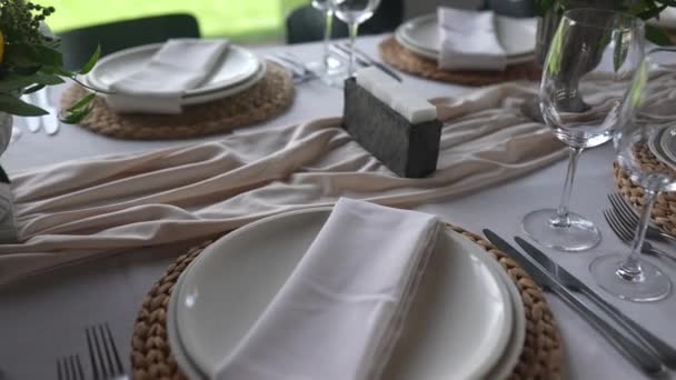 Decorated Wedding Banquet Hall Classic Style Restaurant Interior Banquet Wedding — Vídeo de stock