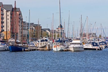 Portishead Quays Marina, Liman, İngiltere