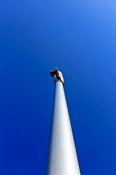Щогла Мобільного Телефону Видима Ясне Блакитне Небо — стокове фото