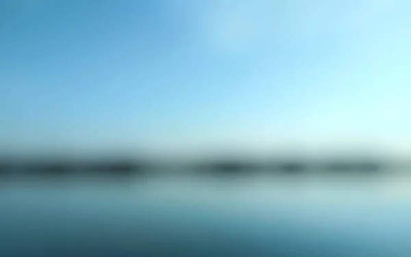 Astratto Lago Sfocato Calma Verde Foresta Cielo Blu Una Sensazione — Foto Stock