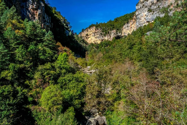 Национальный Парк Ордеса Пердидо Испанских Пьедесах Захватывающими Реками Водопадами Горами — стоковое фото