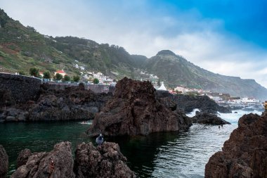 Zorlu bir günde Porto Muniz ve yüzme havuzları