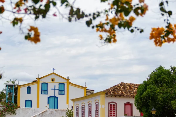 So Francisco de Paula Kilisesi Gois şehrinde. (Gois Velho)