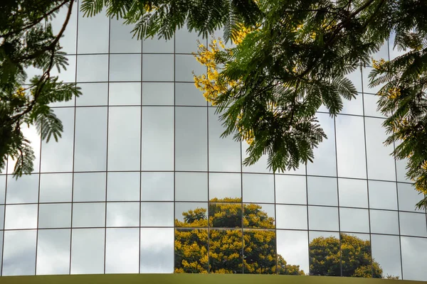 Başsavcılığın karargahının ayrıntıları. Mimar Oscar Niemeyer 'in bir çalışması..