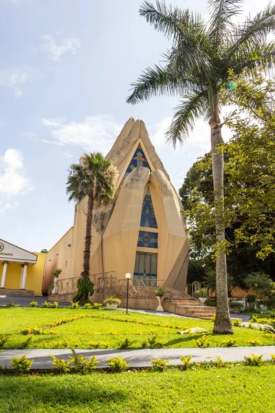 Aparecida de Goiania 'daki Maos Postas Tapınağı' nın detayları..