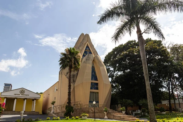 Aparecida de Goiania 'daki Maos Postas Tapınağı' nın detayları..