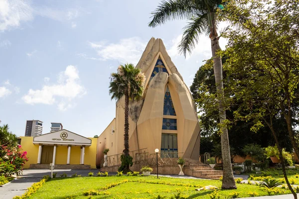  Aparecida de Goiania 'daki Maos Postas Tapınağı' nın detayları..