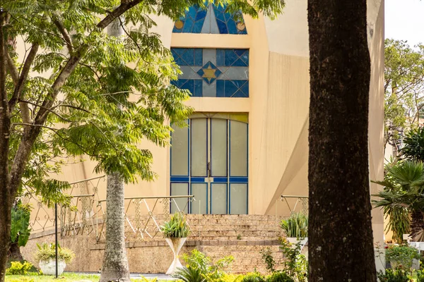  Aparecida de Goiania 'daki Maos Postas Tapınağı' nın detayları..