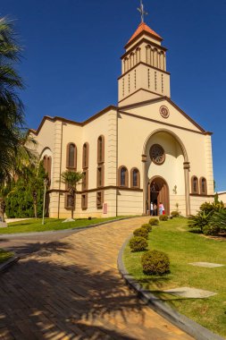 Side view of the church with blue sky in the background. Sao Francisco de Assis Parish in the city of Anapolis in Goias.