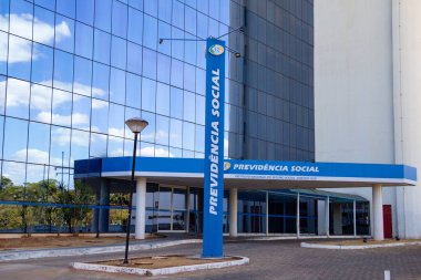 Facade of the INSS headquarters building. National Institute of Social Security - Headquarters Building - Social Security in Braslia.