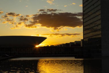  Brasilia Ulusal Kongresi 'nin ayrıntıları öğleden sonra günbatımında.