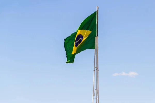 Brazil Flag Brazilian Flag Flying Fluttering Wind Blue Sky Background — Stock Photo, Image