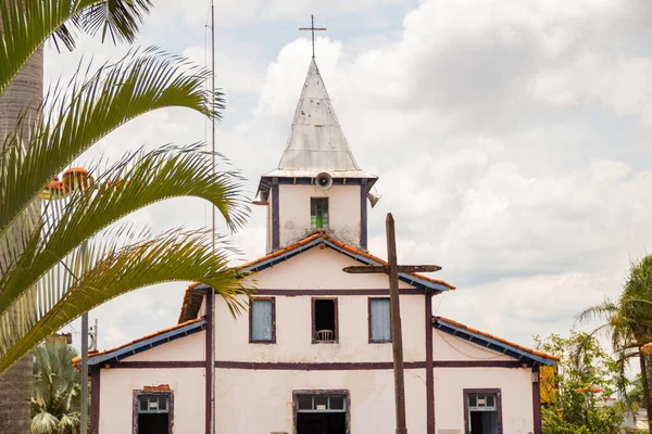 Detalhe Torre Santuário Nossa Senhora Aparecida Com Folhas Coqueiro Seu — Fotografia de Stock