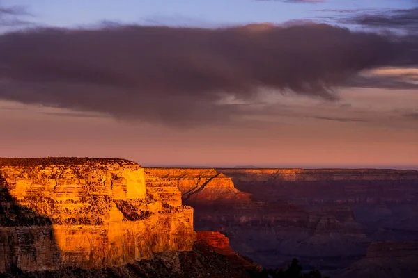 Luz Manhã Quente Bate Borda Sul Grand Canyon Dia Inverno — Fotografia de Stock