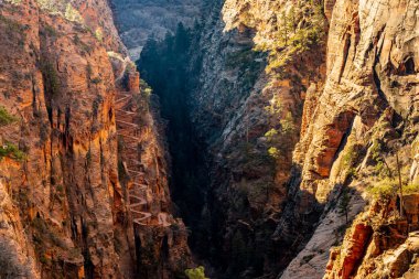 Zion Ulusal Parkı 'ndaki Walters Wiggles ve Buzdolabı Kanyonu.