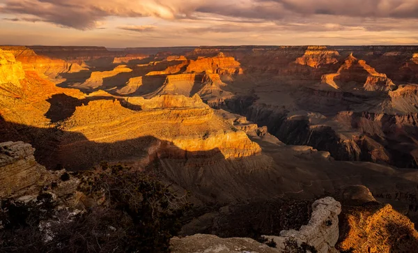 Golden Light Shines Grand Canyon Plateau Point View — Stock Photo, Image