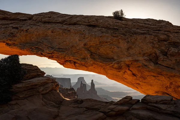 Washer Woman Stands Tall Glowing Orange Rock Mesa Arch Lever — Photo