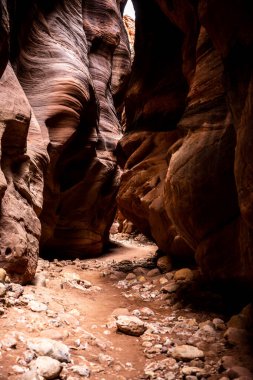 Kısa Askılar Buckskin Boğazı 'nda Bir Tünel Efekti Sebebi