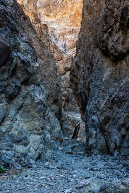 Söğüt Deresi boyunca Şelale Ölüm Vadisi 'ndeki derenin yok olmasından hemen önce