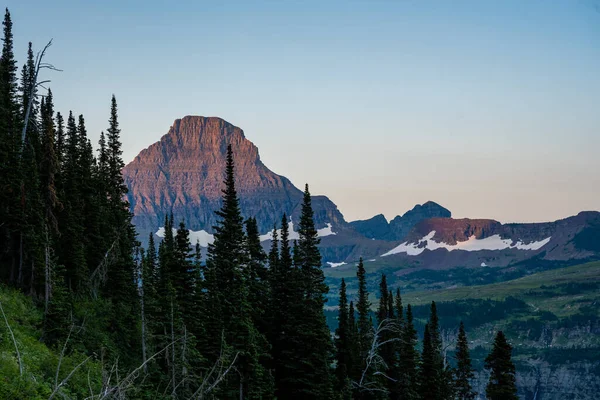 First Light Begins Hit Logan Pass Area Highline Trail Glacier — Stock Photo, Image