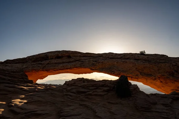 Large Prise Vue Centre Mesa Arch Brille Orange Par Une — Photo