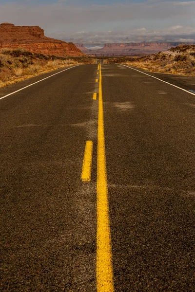 Low Angle Passing Lane Desert Canyonlands National Park — Stock Photo, Image