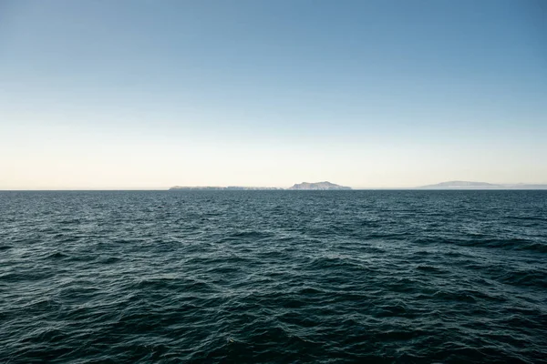 Wyspa Anacapa Powstaje Kanale Horizon Przez Santa Barbara Południowej Kalifornii — Zdjęcie stockowe