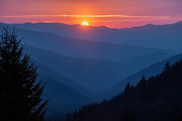 Soarele Răsare Peste Straturi Munți Mill Overlook Great Smoky Mountains — Fotografie, imagine de stoc