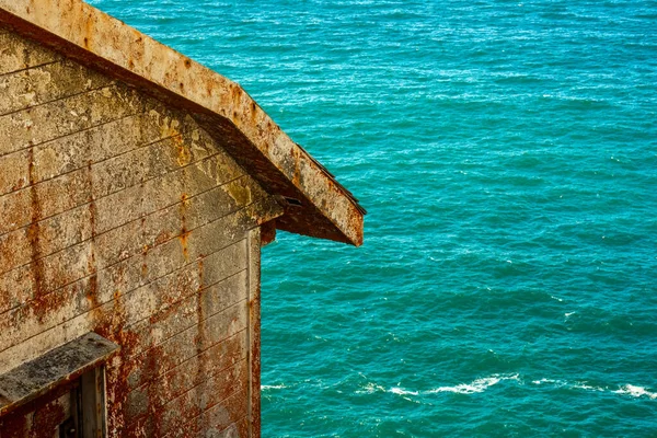 Rusty Weathered Siding Zielone Wody Point Reyes — Zdjęcie stockowe