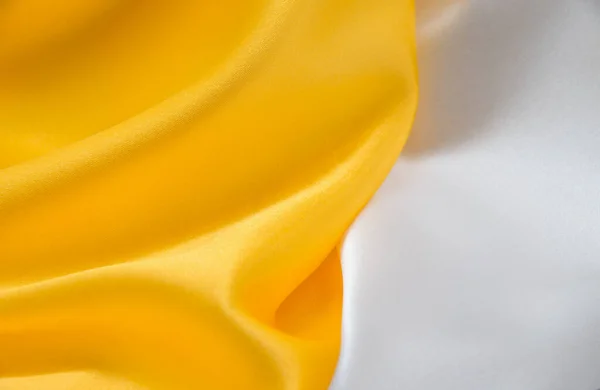 背景用白色和黄色缎子织物 — 图库照片