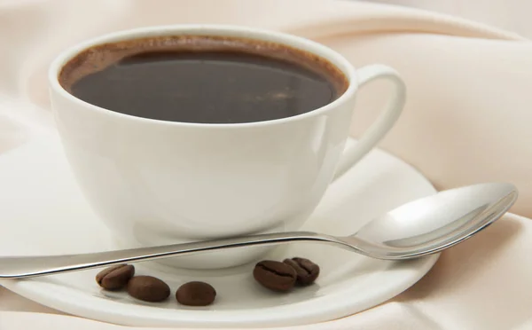 Taza Café Blanco Con Bebida Negra — Foto de Stock