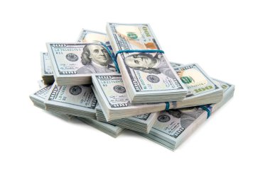 Beyaz arkaplanda izole edilmiş yeni tasarım dolar paketleri.