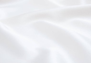 arkaplan olarak beyaz saten kumaş