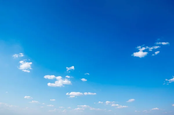 White Clouds Blue Sky — Stock Photo, Image