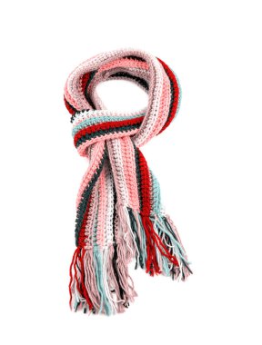 Beyaz bir arkaplanda örülmüş eşarp.