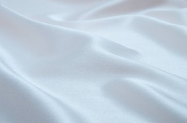 arkaplan olarak beyaz saten kumaş