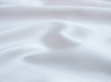 arkaplan olarak beyaz saten kumaş