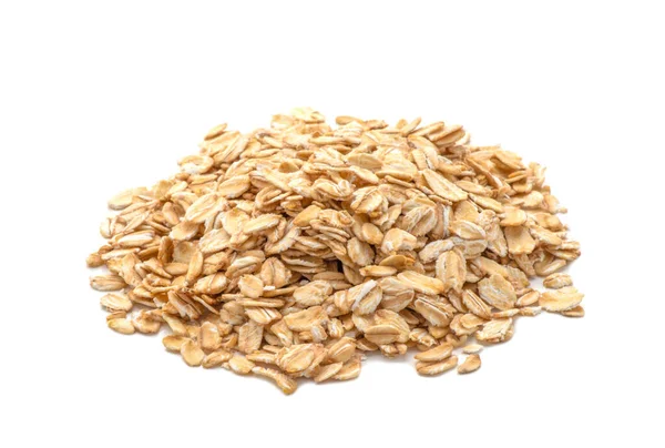 Beyaz arkaplanda yulaf ezmesi yığını