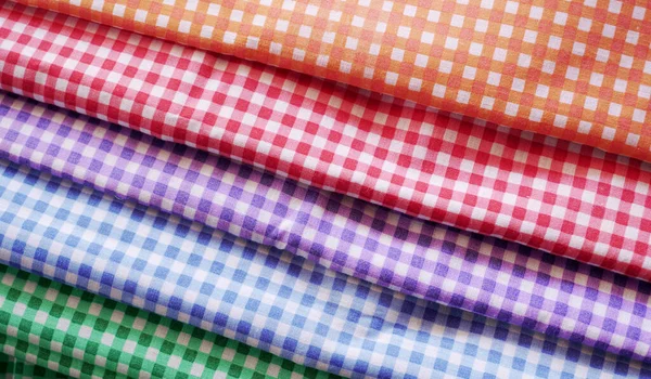 Renkli ekose kumaş veya masa örtüsü