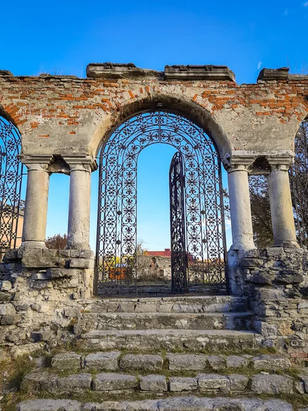 Rovine Vecchio Castello Arco Dell Ingresso Principale — Foto Stock