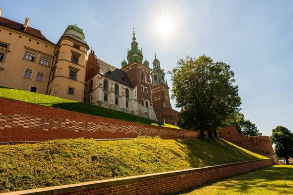 Acesse Escadas Lado Castelo Real Colina Wawel Cidade Histórica Cracóvia — Fotografia de Stock